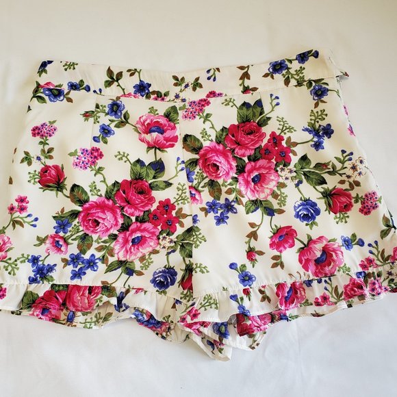 Adorbz Forever 21 Tap Pant Skort with Sweet Floral Design and Fun Details - Picture 1 of 7